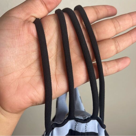 Lululemon Free To Be Tank Size 6 - Picture 6 of 7